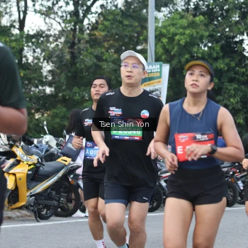 Runner Photo 3839425