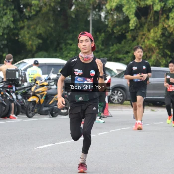 Runner Photo 3839506