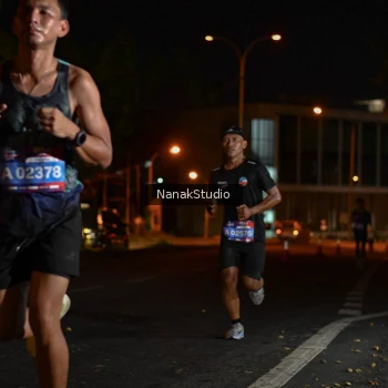 Runner Photo 3839545
