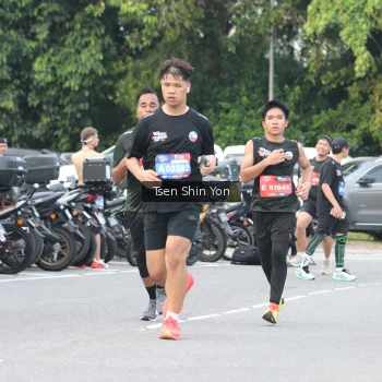 Runner Photo 3839556