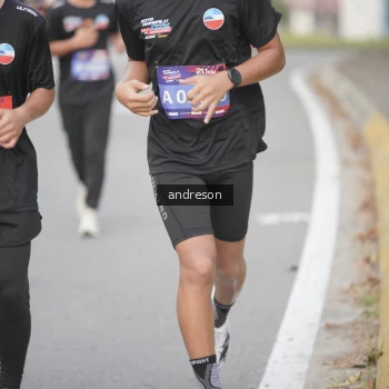Runner Photo 3839615
