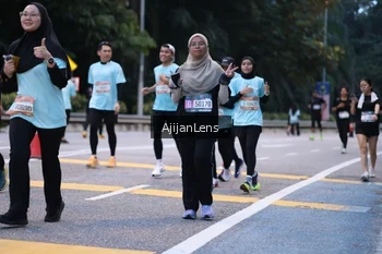 Runner Photo 3839624