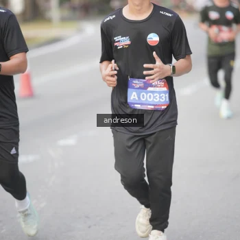Runner Photo 3839667