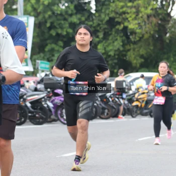 Runner Photo 3839669