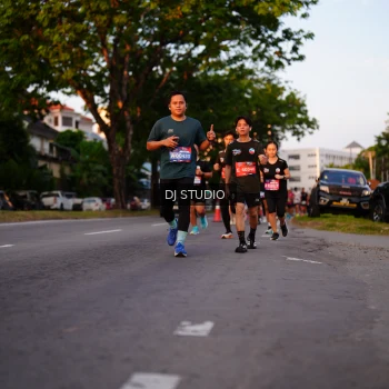 Runner Photo 3839683