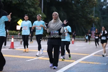 Runner Photo 3839719
