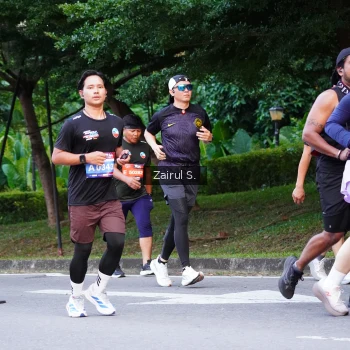 Runner Photo 3839843