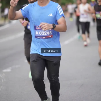 Runner Photo 3839873