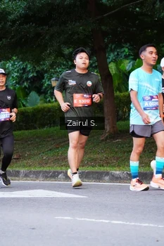Runner Photo 3839914