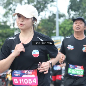 Runner Photo 3840001