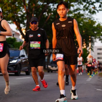Runner Photo 3840058