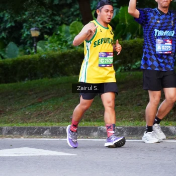 Runner Photo 3840063