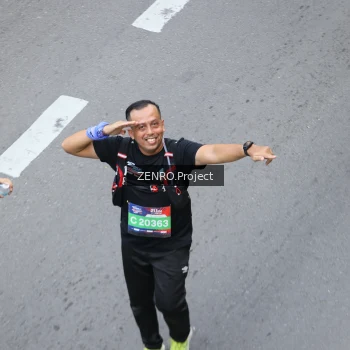 Runner Photo 3840072