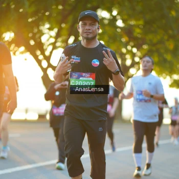 Runner Photo 3840080