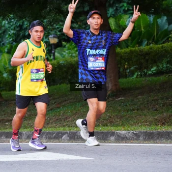 Runner Photo 3840102
