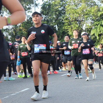 Runner Photo 3840134