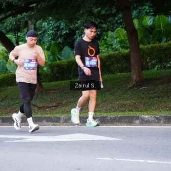 Runner Photo 3840153