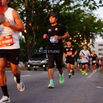 Runner Photo 3840172