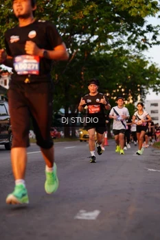 Runner Photo 3840229