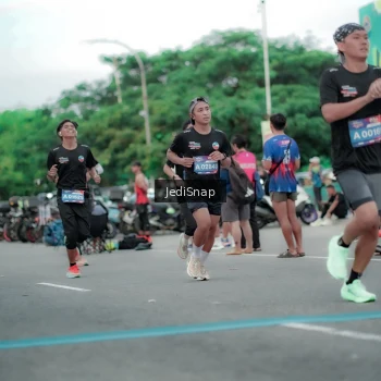Runner Photo 3840252
