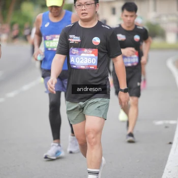 Runner Photo 3840295