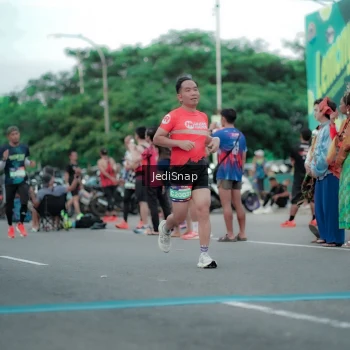 Runner Photo 3840374