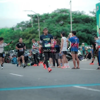 Runner Photo 3840378