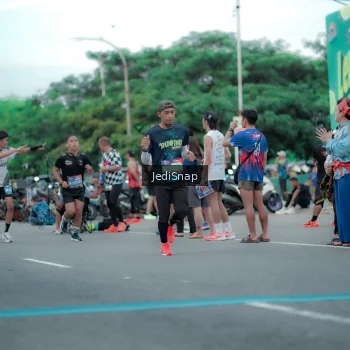 Runner Photo 3840399