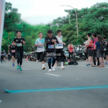 Runner Photo 3840468