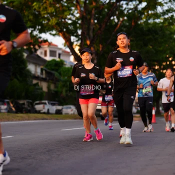 Runner Photo 3840665