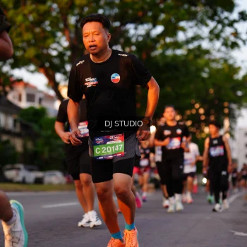 Runner Photo 3840681