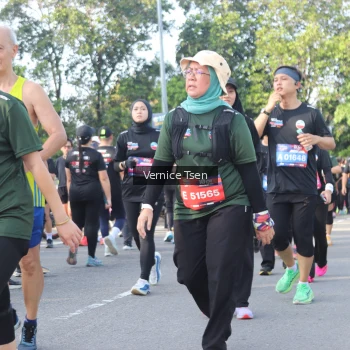 Runner Photo 3840709