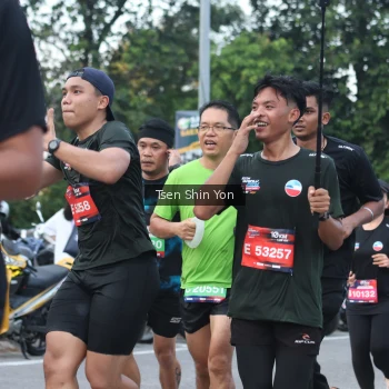 Runner Photo 3840724