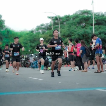 Runner Photo 3840730
