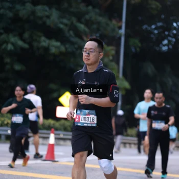 Runner Photo 3840744
