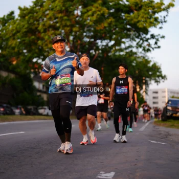 Runner Photo 3840745