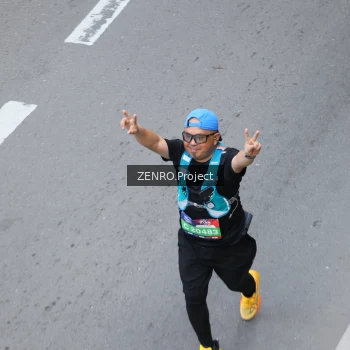 Runner Photo 3840755