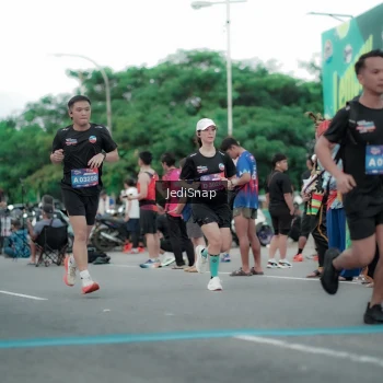 Runner Photo 3840761