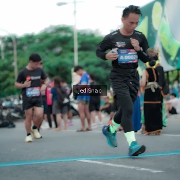 Runner Photo 3840779