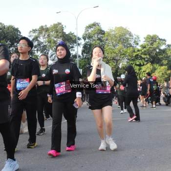 Runner Photo 3840789
