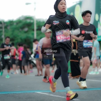 Runner Photo 3840807