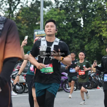 Runner Photo 3840825