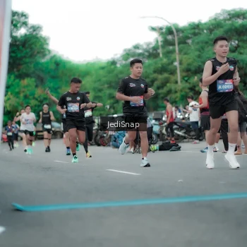 Runner Photo 3840951