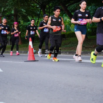 Runner Photo 3840959