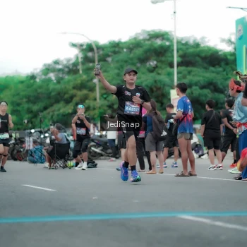 Runner Photo 3840998