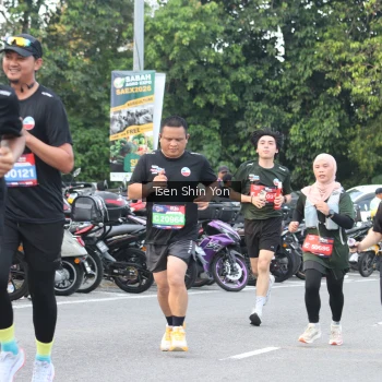 Runner Photo 3841062