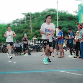 Runner Photo 3841086
