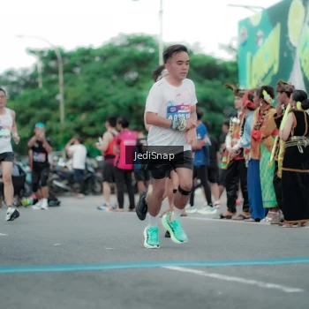 Runner Photo 3841099