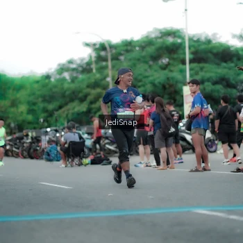 Runner Photo 3841114