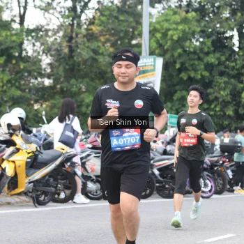 Runner Photo 3841127